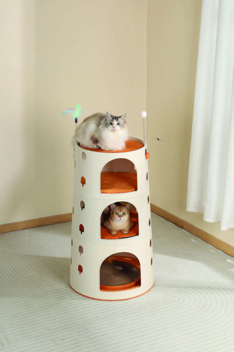 M-PETS_20639699_BURANA ECO Cat Tower_Lifestyle_indoor_cat_VER_CMYK_2