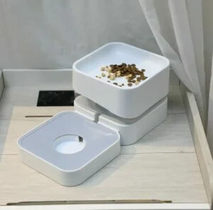 وعاء متعدد الاستخدامات للحيوانات الأليفة