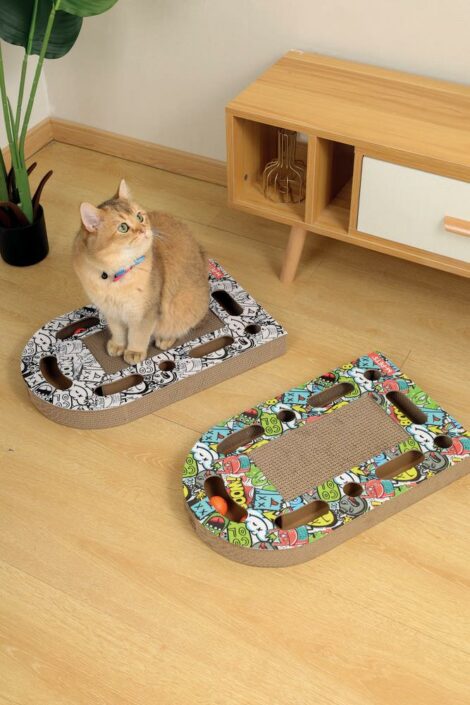 URBANSTYLE Freestyle Cat Scratcher